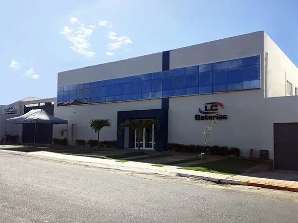 Fachada da LC Baterias Salvador